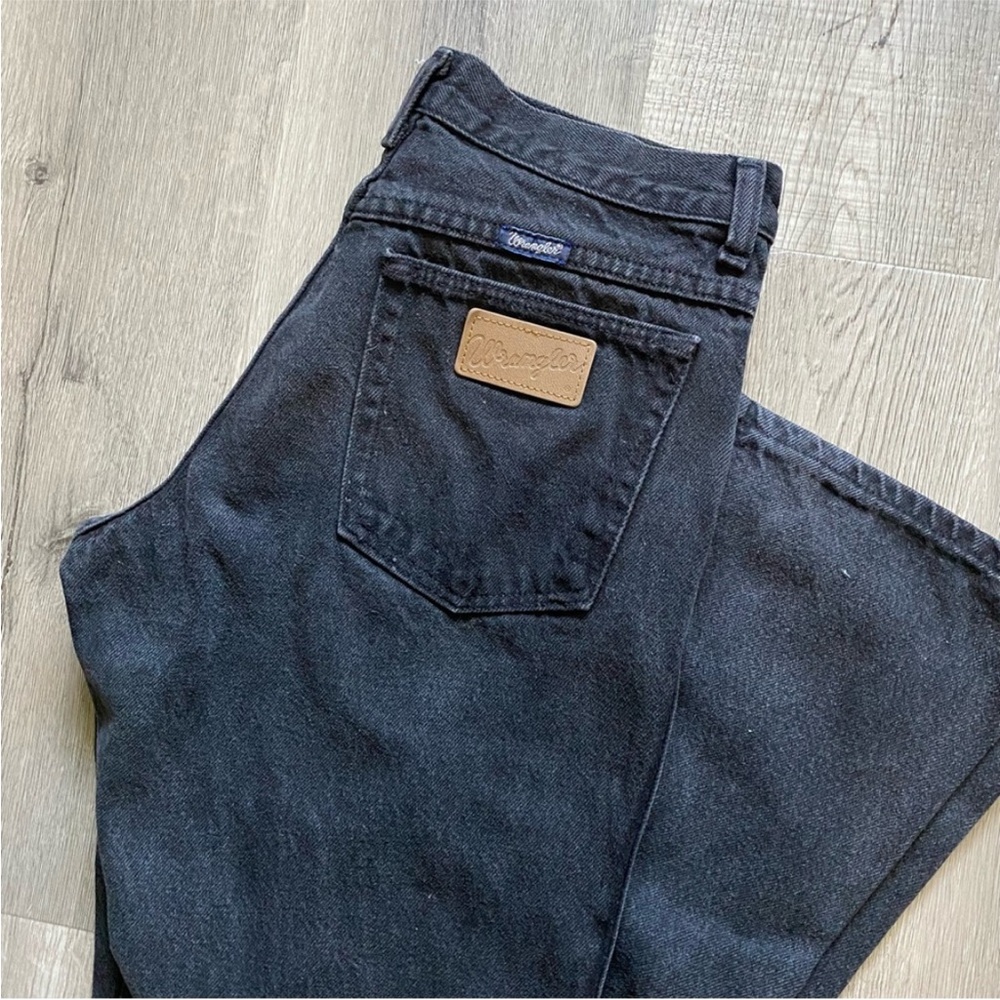 Women’s Vintage WRANGLER Black Jeans. 25”- 26” waist